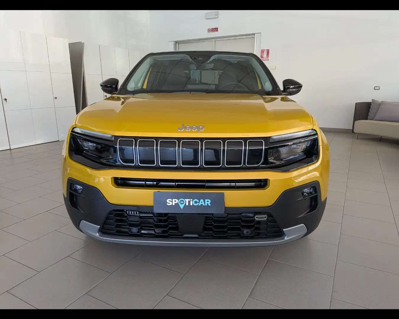 Jeep Avenger 1.2 Turbo e-Hybrid MHEV Summit Jaune - 2