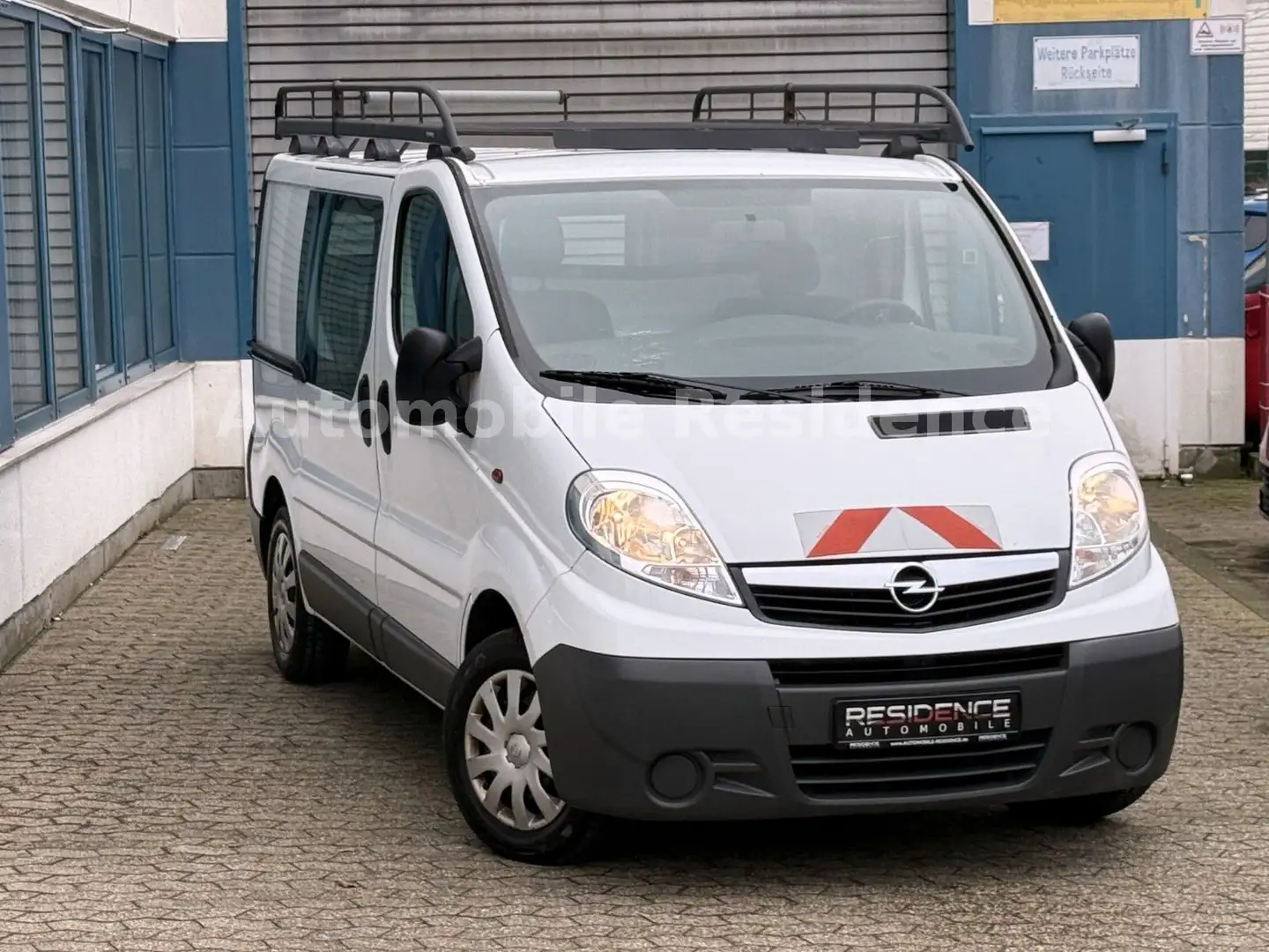Opel Vivaro L1H1 2,7t*KLIMA*REGALSYSTEM*DACHTRÄGER*3S Weiß - 1