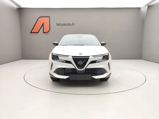 Alfa Romeo Junior view 2
