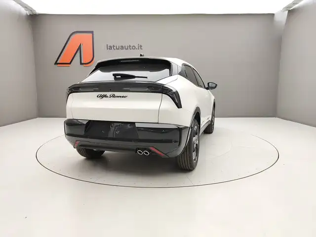 Alfa Romeo Junior view 7