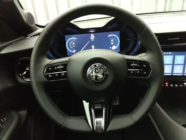 Alfa Romeo Junior view 10