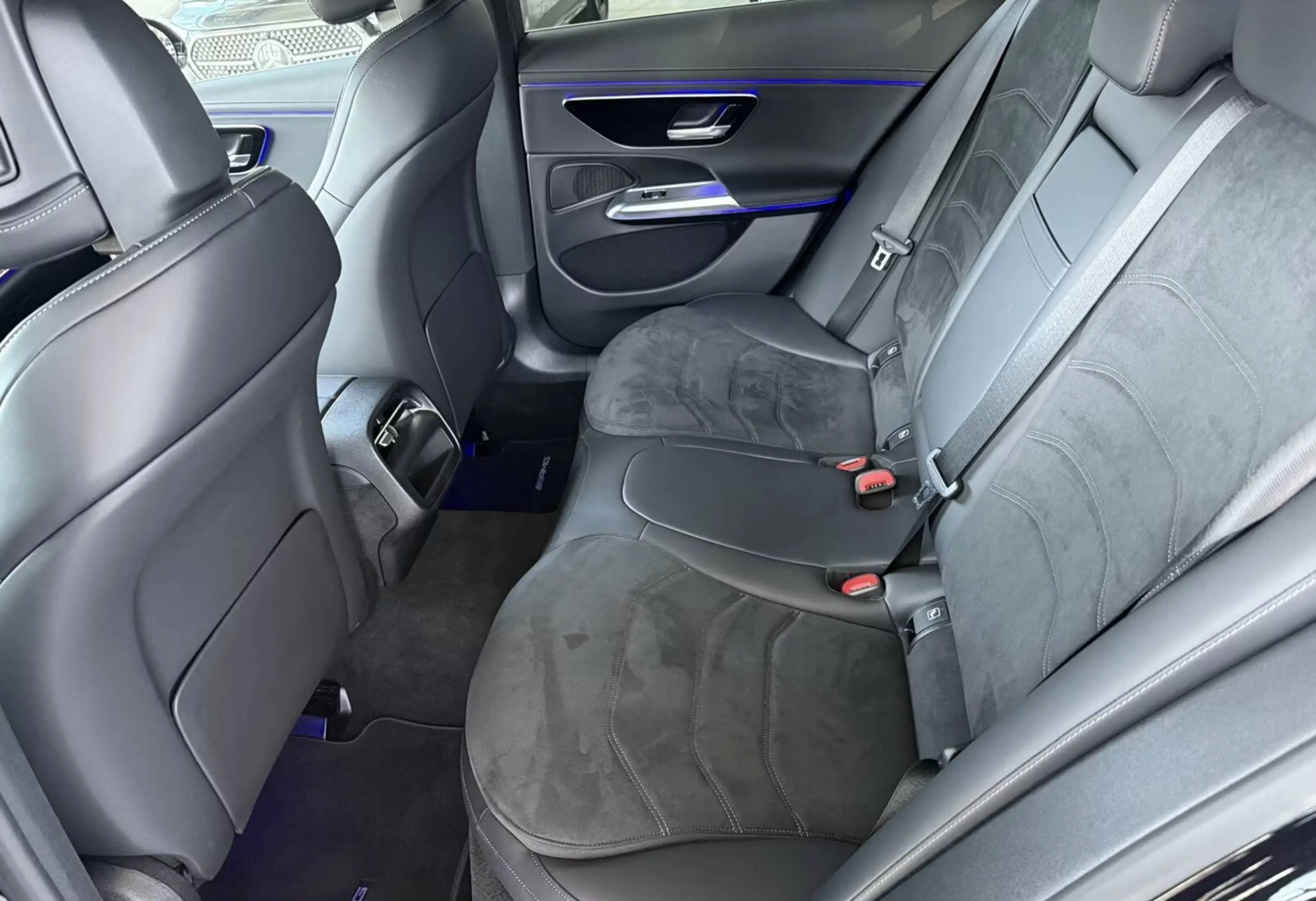 Mercedes-Benz E 200 E 200 AMG Line Advanced Plus (214.050) — photo 6