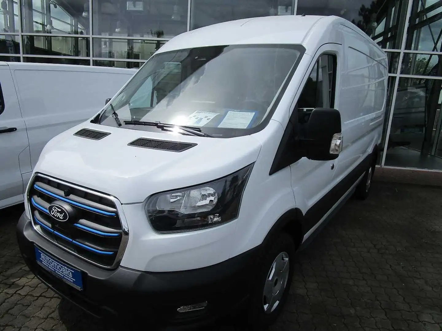 Ford e-Transit 350 L3H2 68kWh Lkw HA Trend Wit - 2