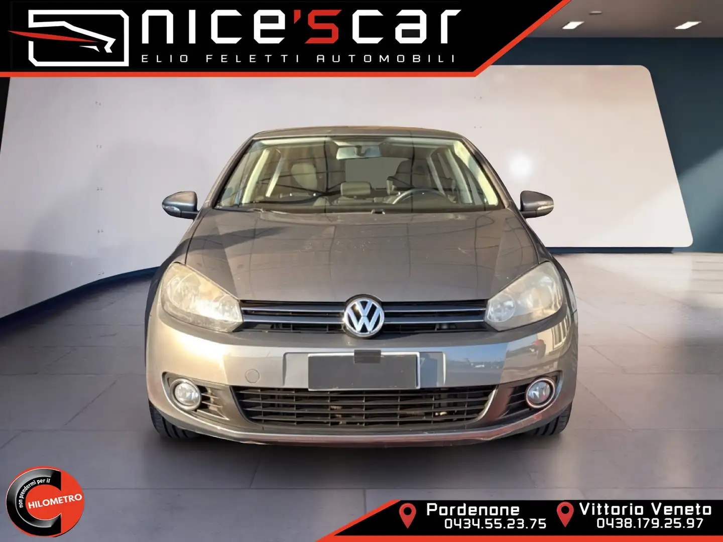 Volkswagen Golf Golf 1.6 TDI 5p. Comfortline BlueMotion Technology Gris - 2