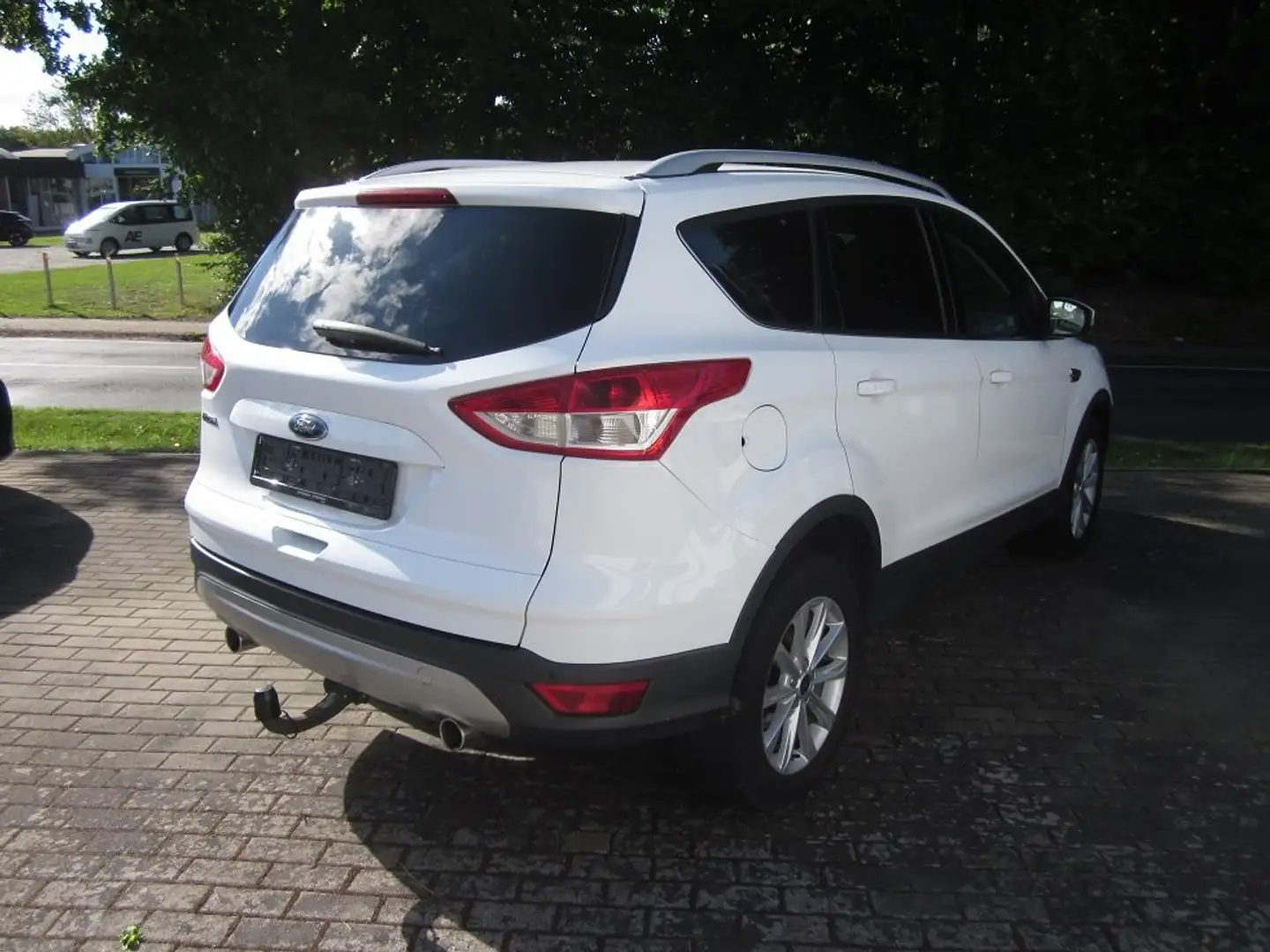 Ford Kuga Titanium Weiß - 2