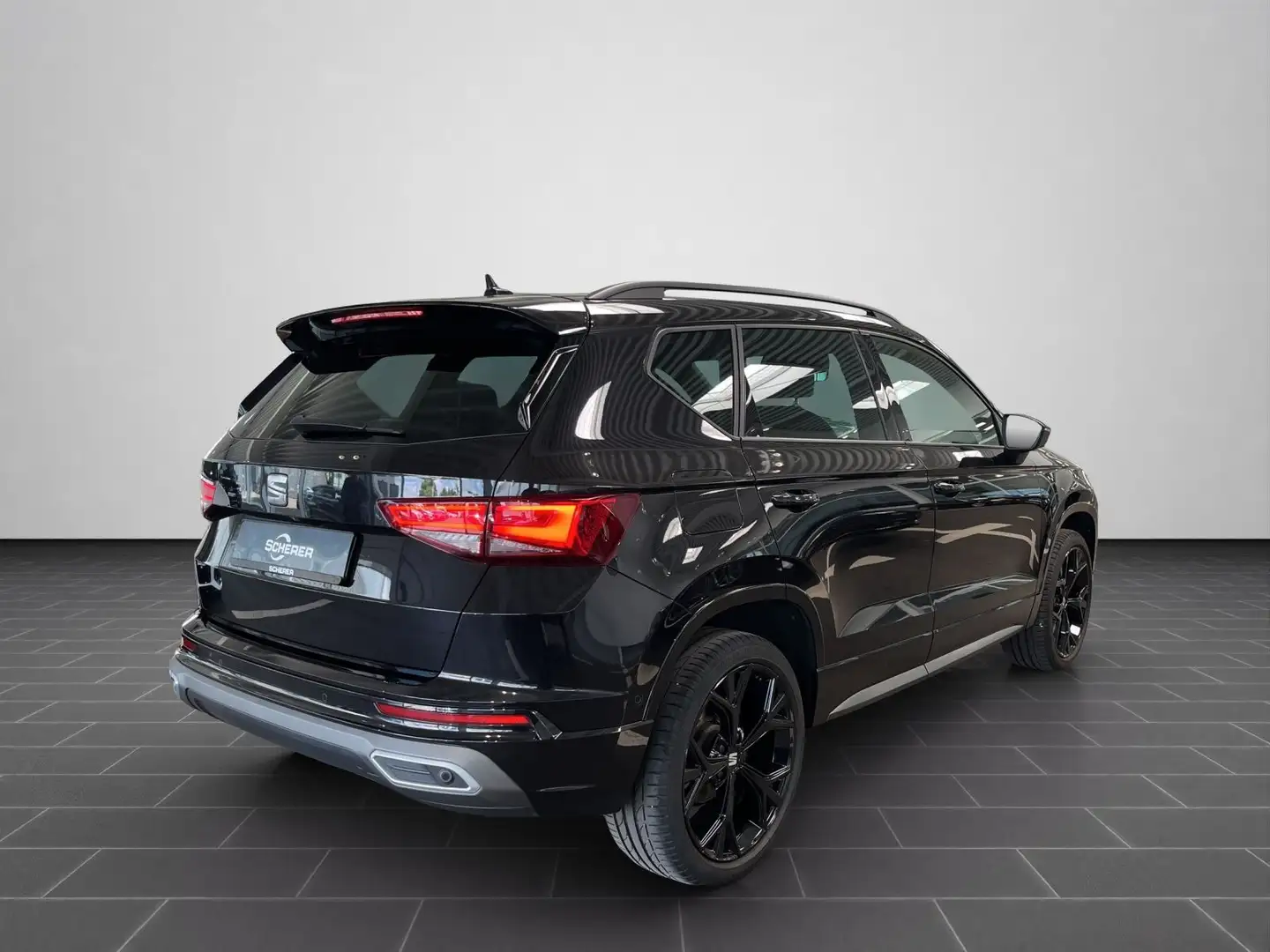 SEAT Ateca FR 1.5 TSI DSG,AHK Czarny - 2