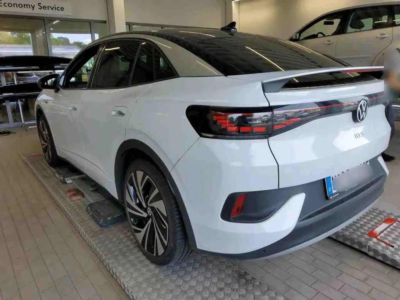 Volkswagen ID.5 Pro Performance mit Infotainment-Paket, миниатюра 4