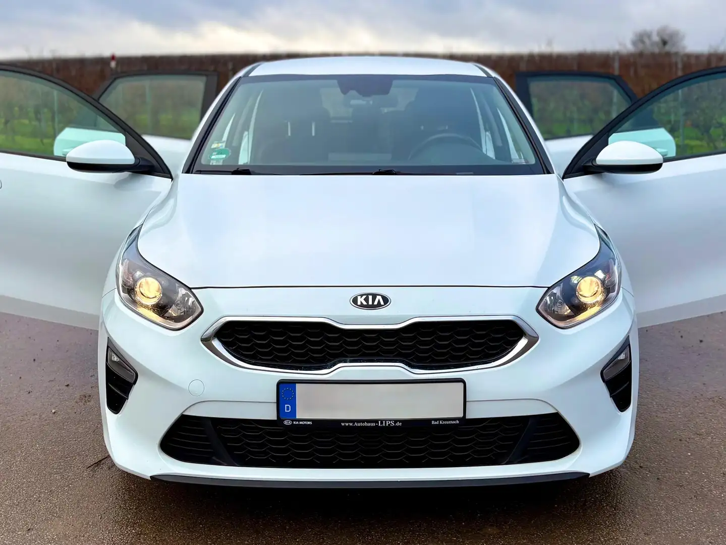 Kia Ceed / cee'd Ceed 1.0 T-GDI OPF Edition 7 Weiß - 2