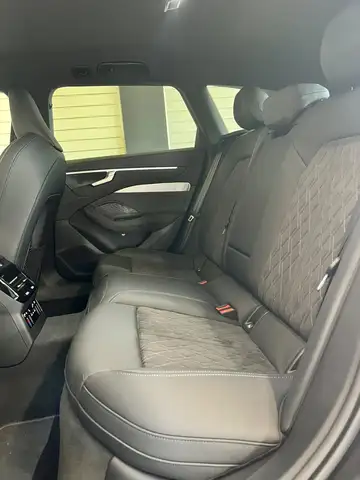 Audi A6 view 15