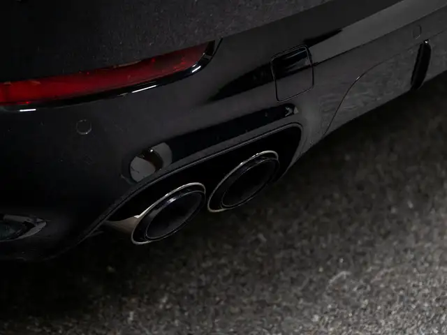 Porsche Cayenne view 10