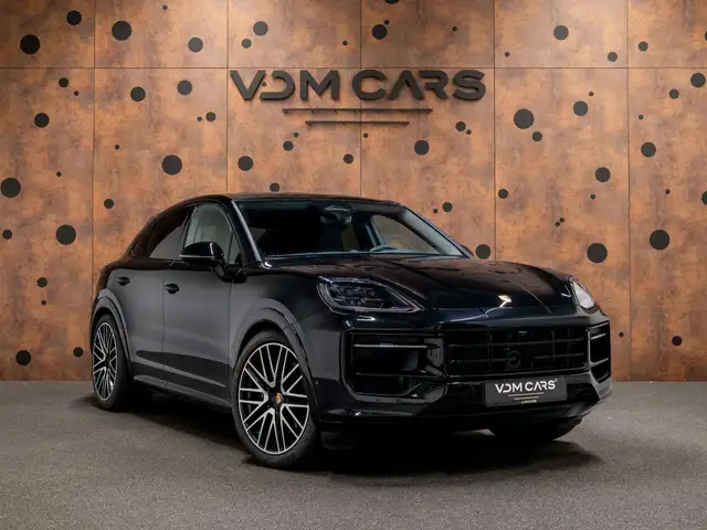 Porsche Cayenne view 7