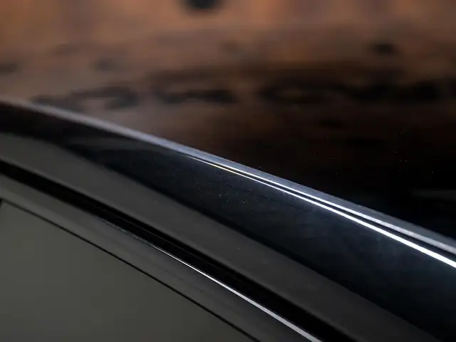 Porsche Cayenne view 15