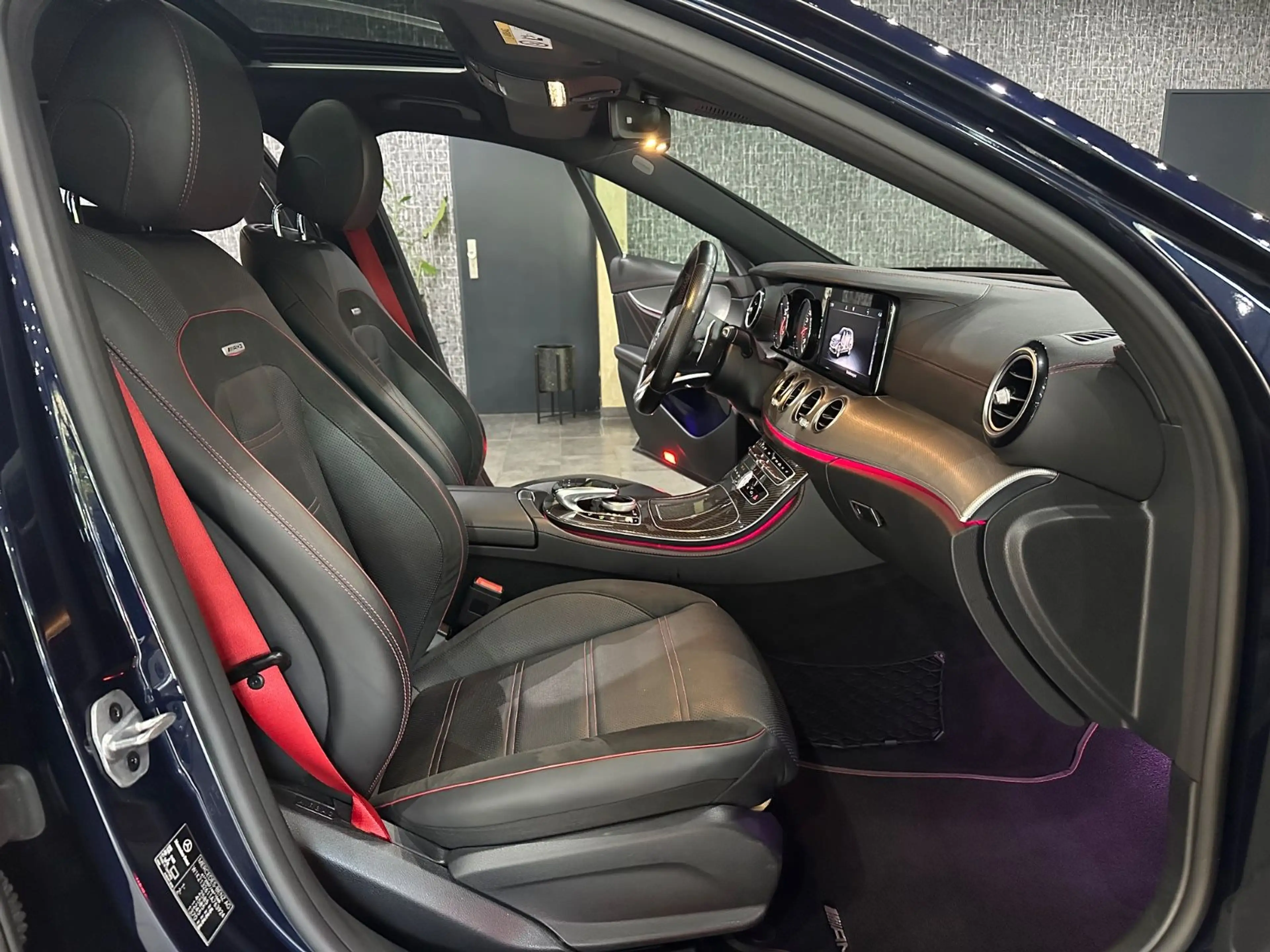 Mercedes-Benz E 53 AMG 4Matic+ /MB Garantie 04.27 / Soft-Close — photo 7
