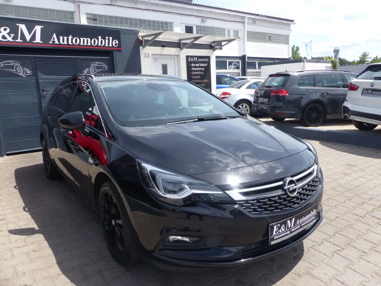 Opel Astra K Sports Tourer Innovation*NAVI*AHK*PDC* Noir - 2