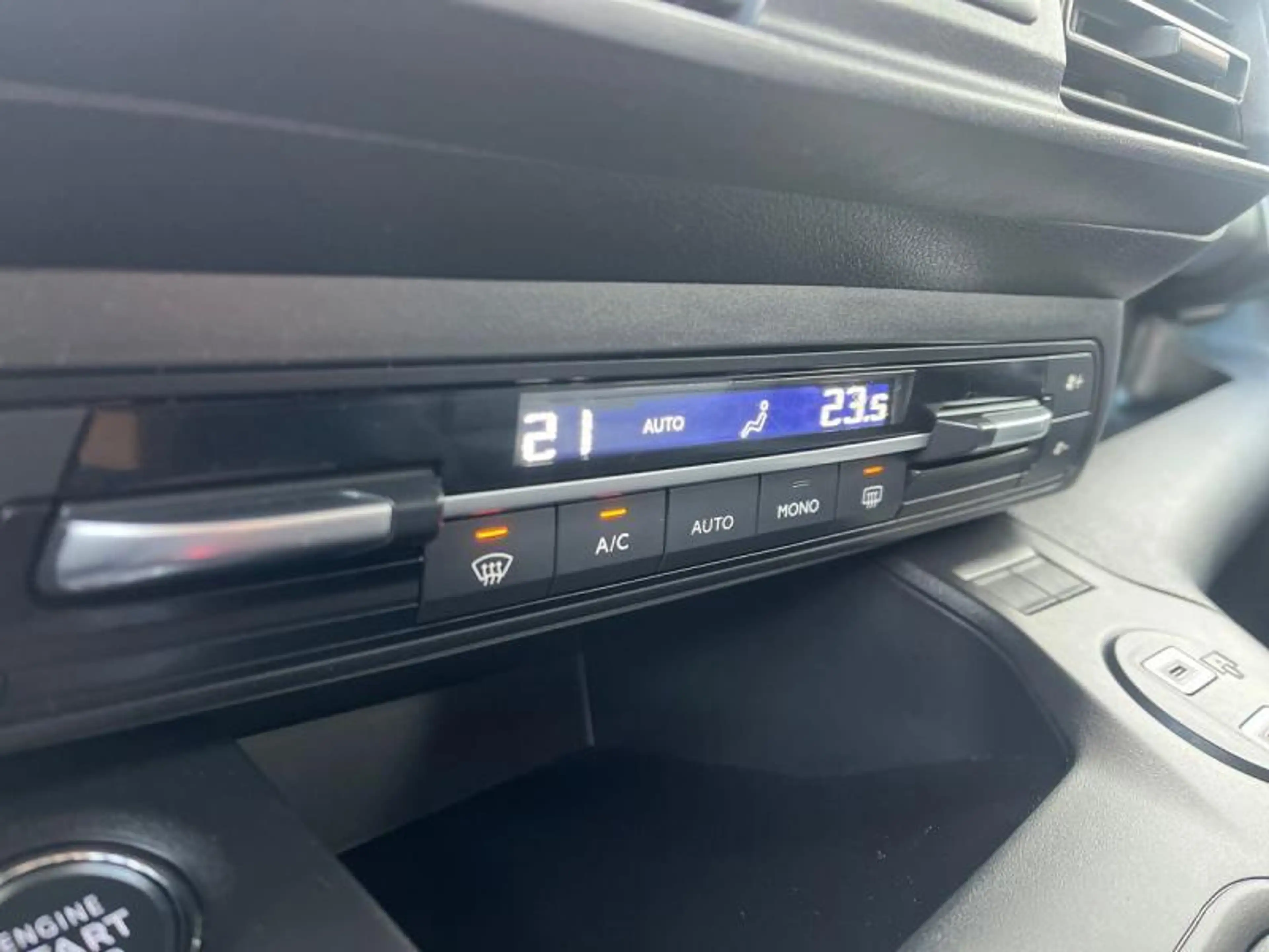 Toyota Proace City Verso LWB Family 7pl+cam+gps+sens V+A+dashcam — photo 12