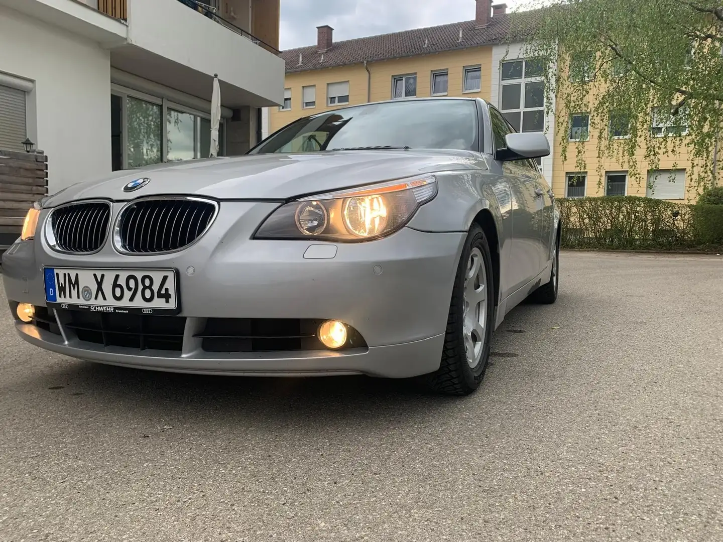 BMW 520 520i - 1