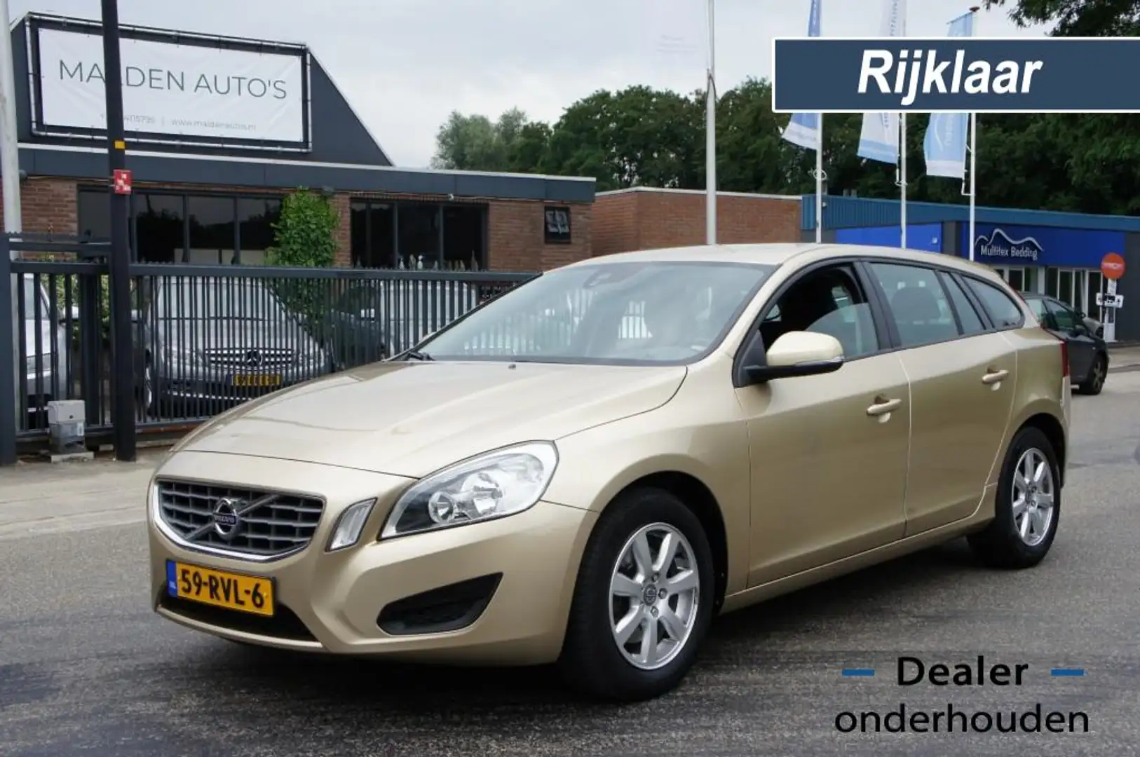 Volvo V60 1.6 T3 KINETIC TREKHAAK/NAVI/CRUISE DEALERONDERHOU Bruin - 1