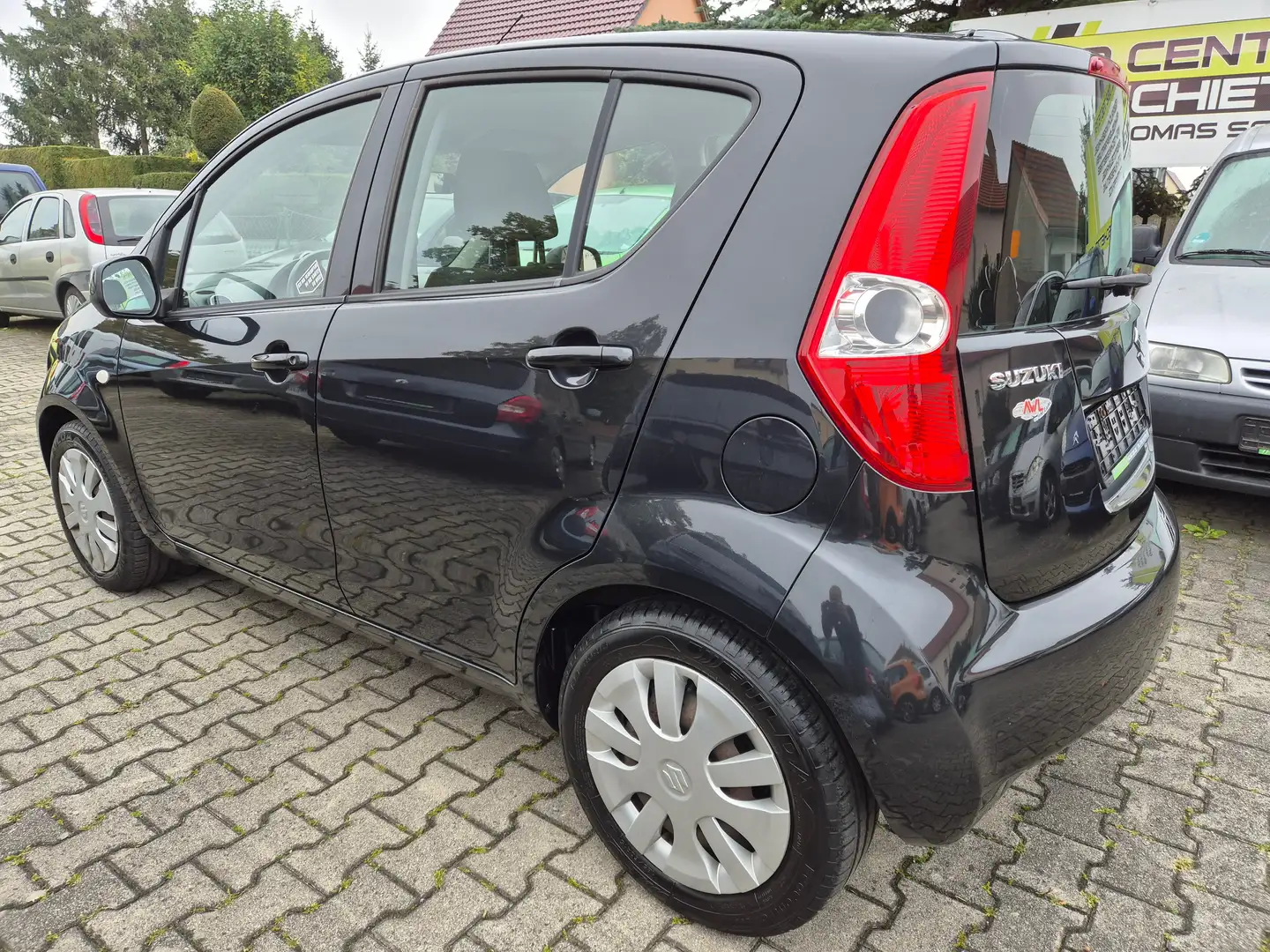 Suzuki Splash Basic *1.Hand*Klima*So+Wi*guter Zustand*HU-2026* Schwarz - 2
