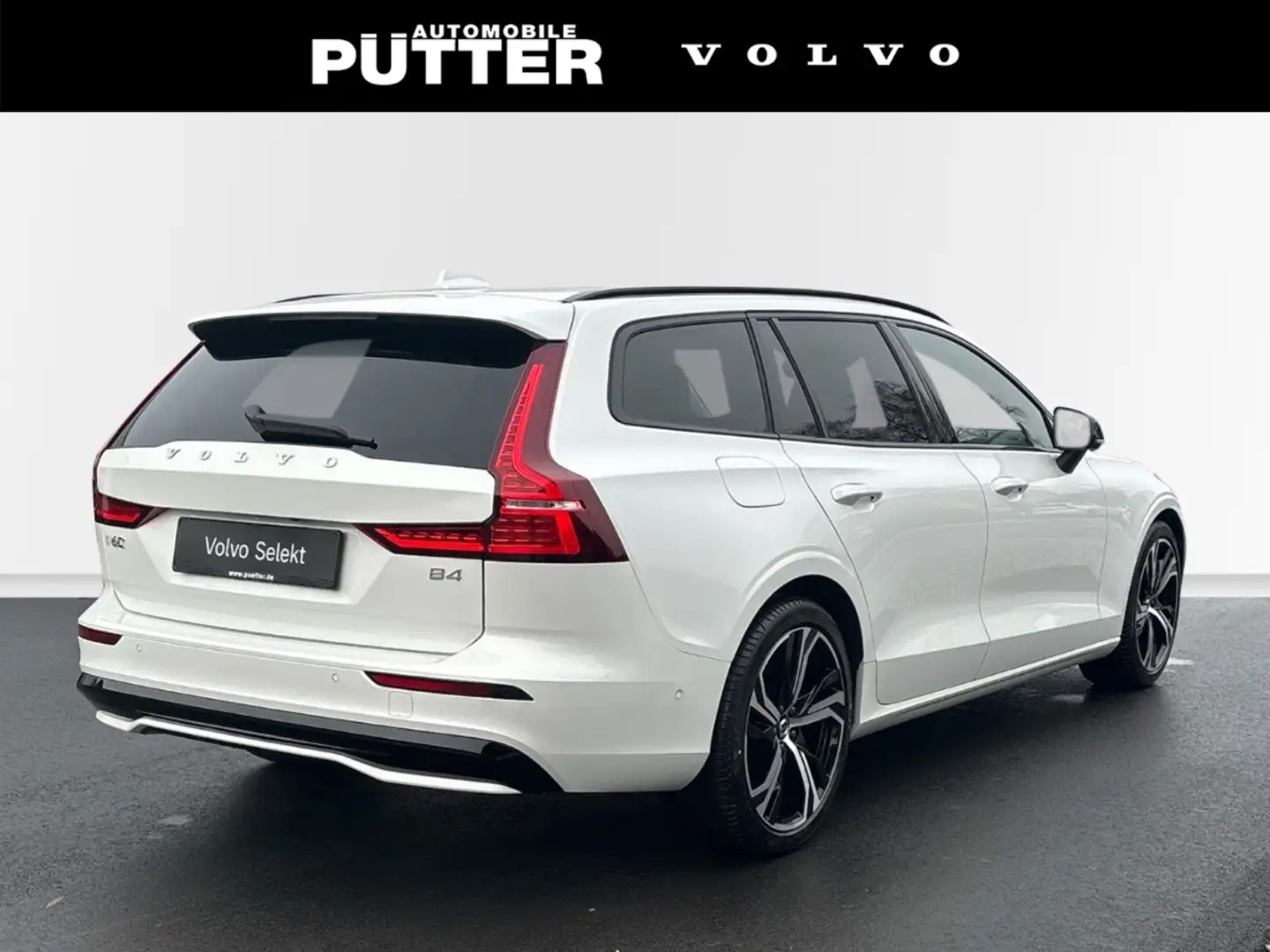 Volvo V60 B4 Benzin Plus Dark 19'' ACC Panorama 360 Kamera L Weiß - 2
