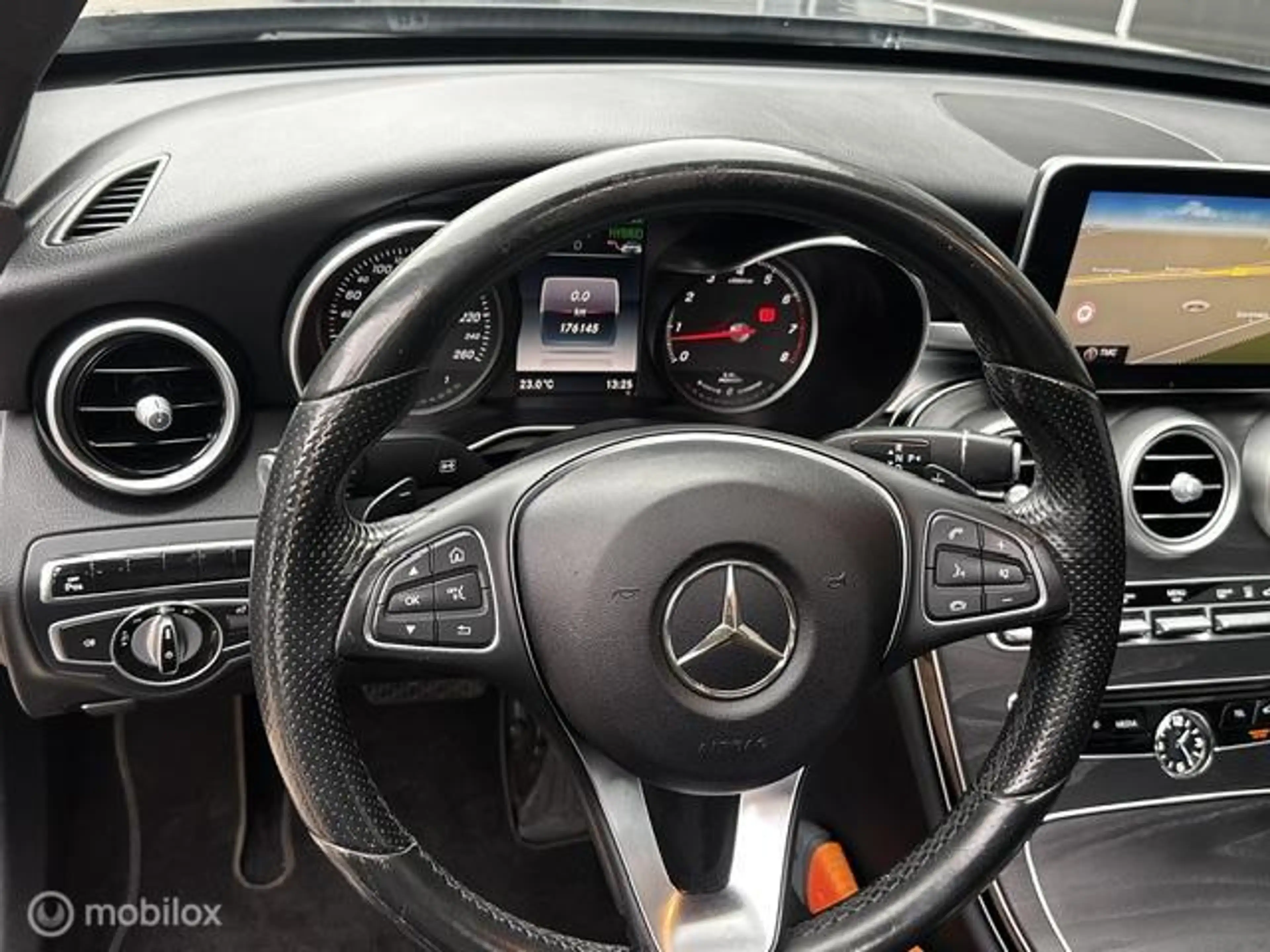 Mercedes-Benz C 350 e Hybride Lease Edition — photo 3