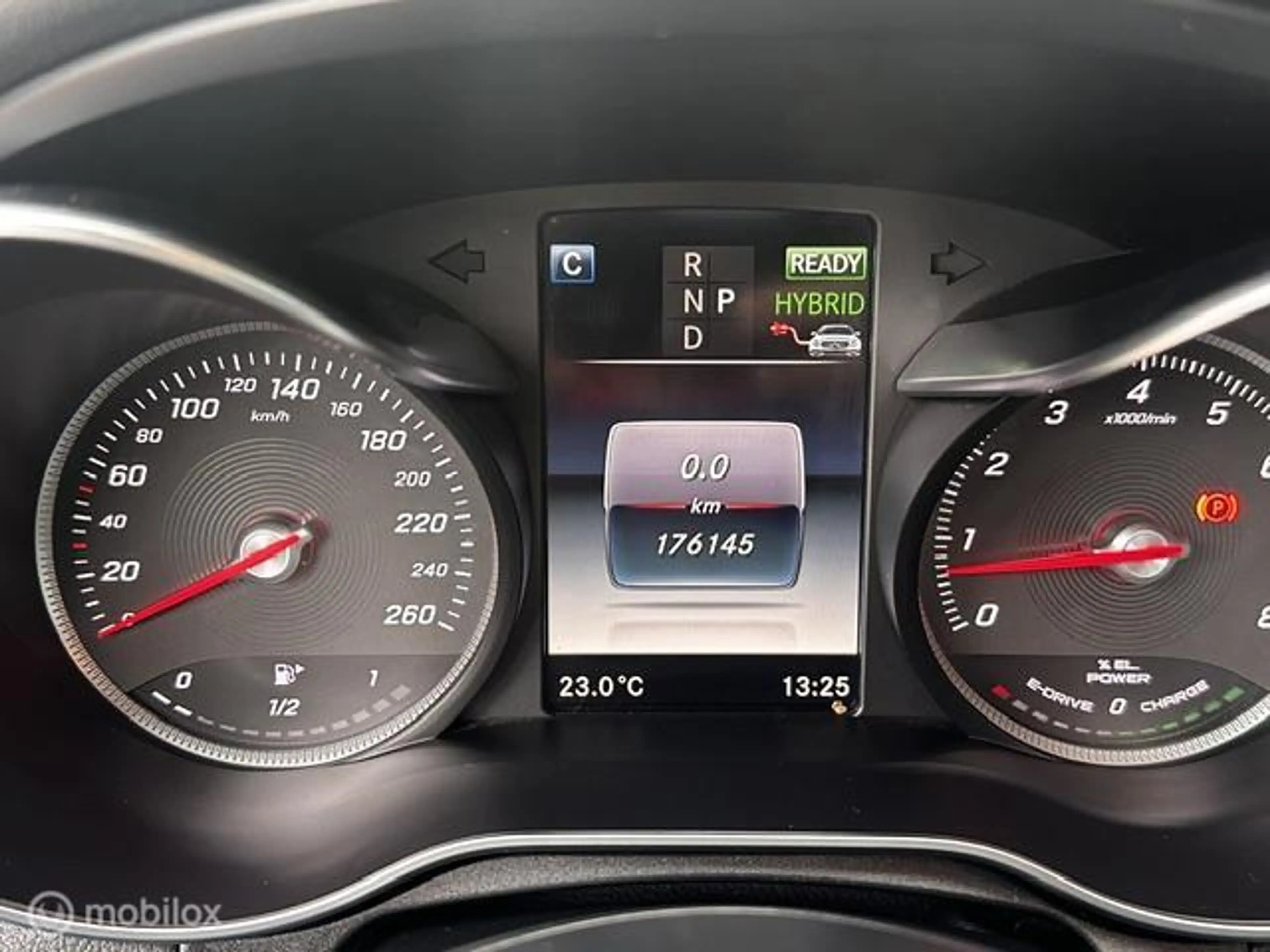Mercedes-Benz C 350 e Hybride Lease Edition — photo 4