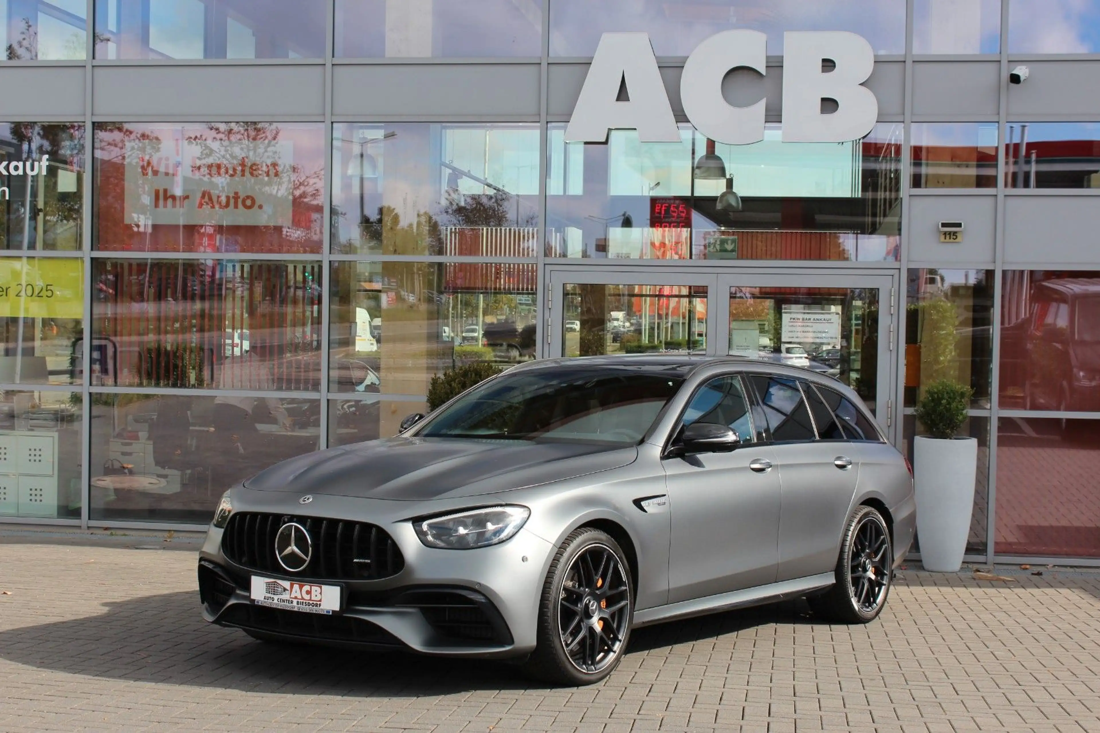 Mercedes-Benz E 63 AMG E 63 S AMG T 4-M Keramik NP:176T€ Sp.Abgas Night