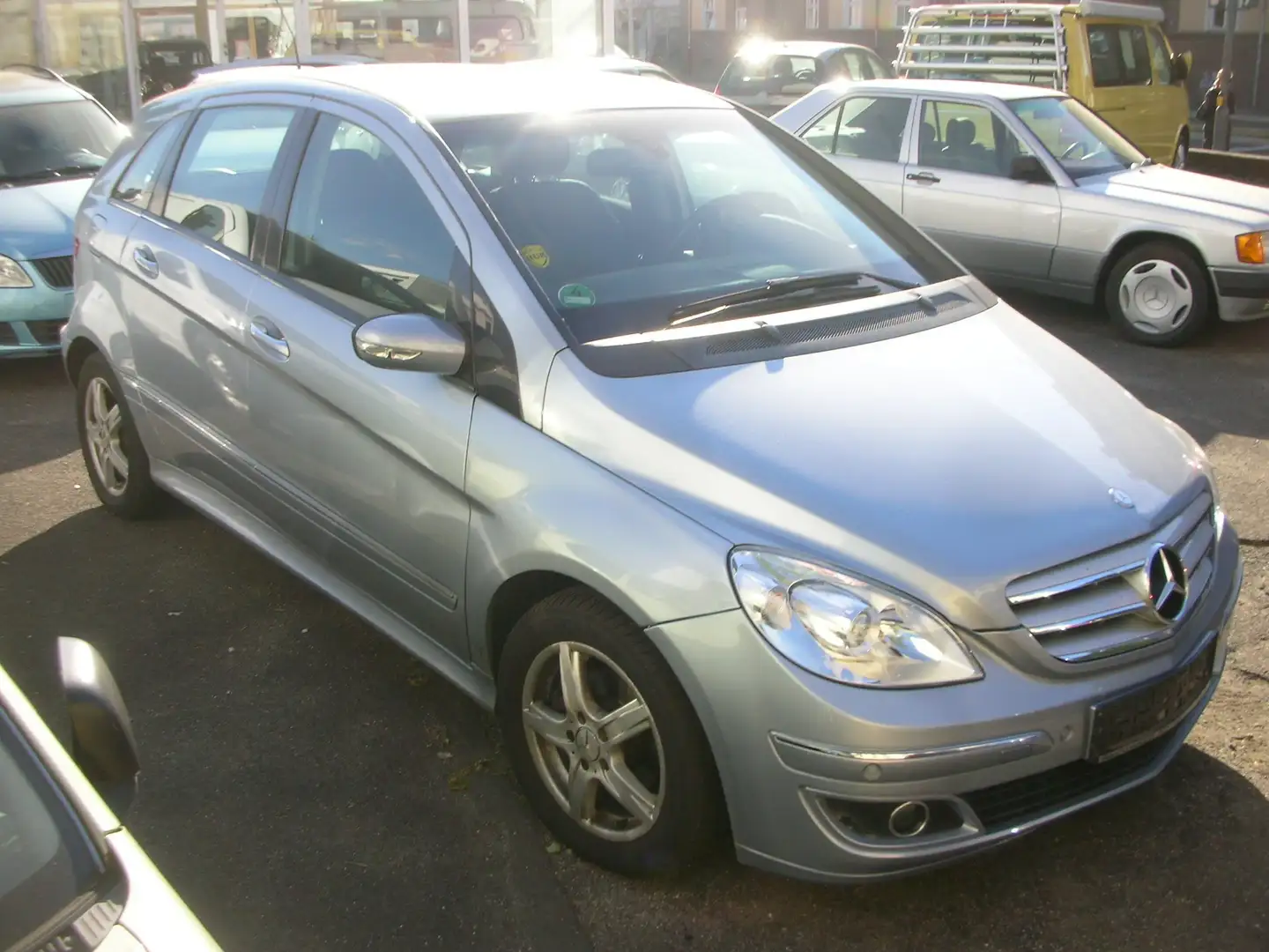 Mercedes-Benz B 180 B 180 CDI *Automatik *Klima *Panoramadach Blau - 1
