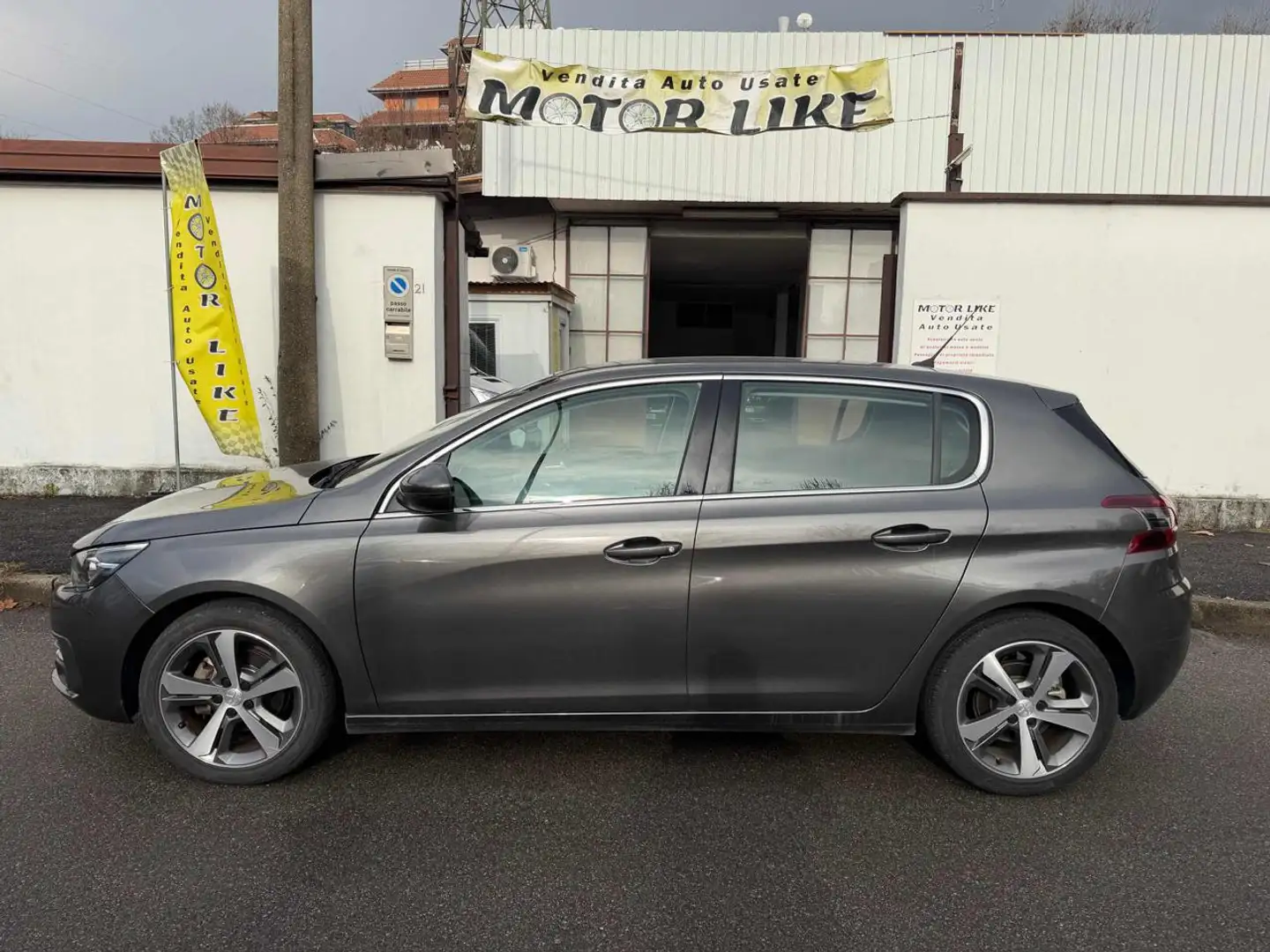 Peugeot 308 PureTech Turbo 130 S&S Allure Gris - 2
