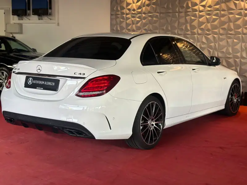 Annonce voiture d'occasion Mercedes-Benz C 43 AMG - CARADIZE