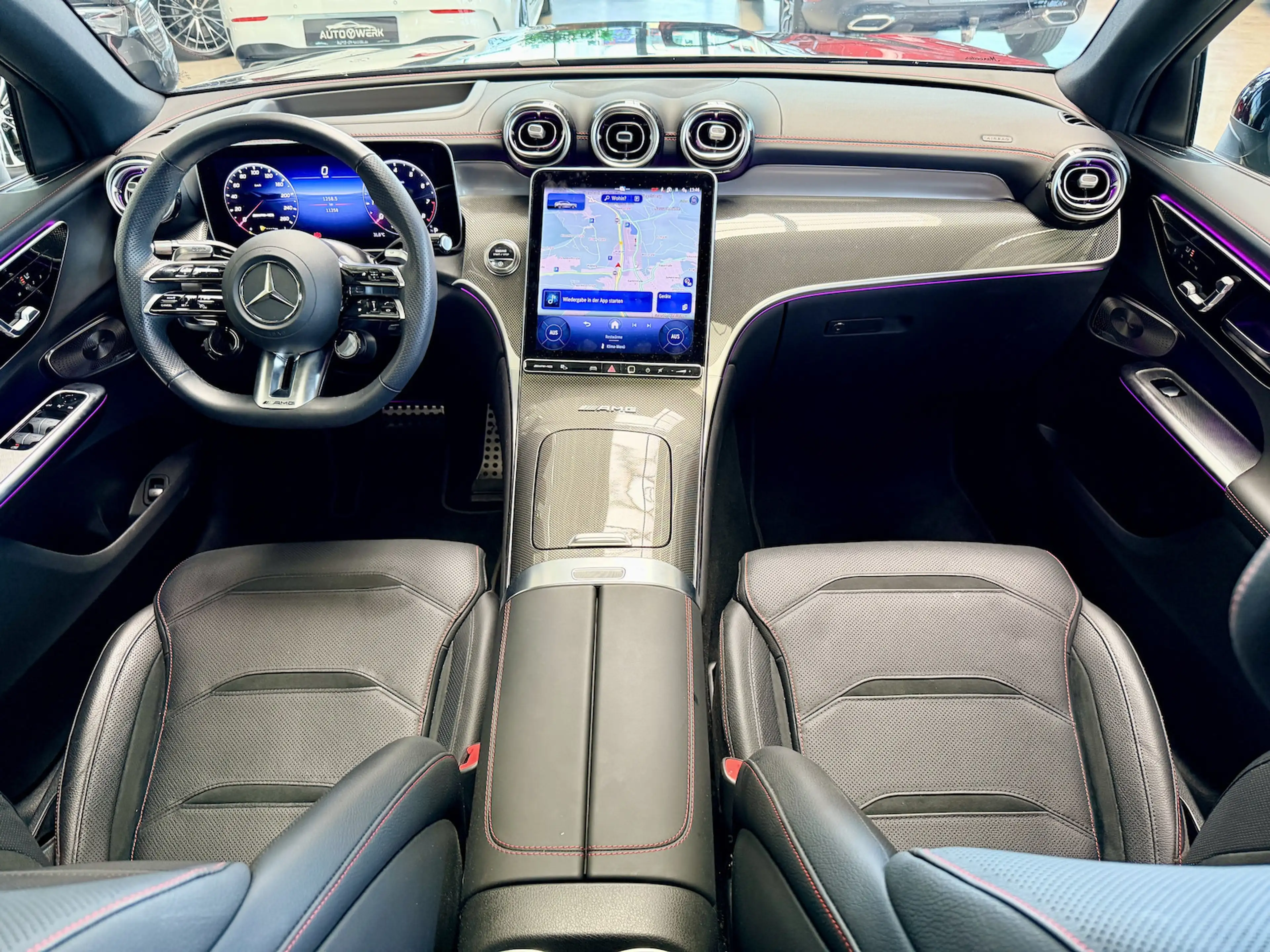 Mercedes-Benz GLC 43 AMG 4M Sondermodell AMG Night II Pano Distronic HA-Len — photo 11