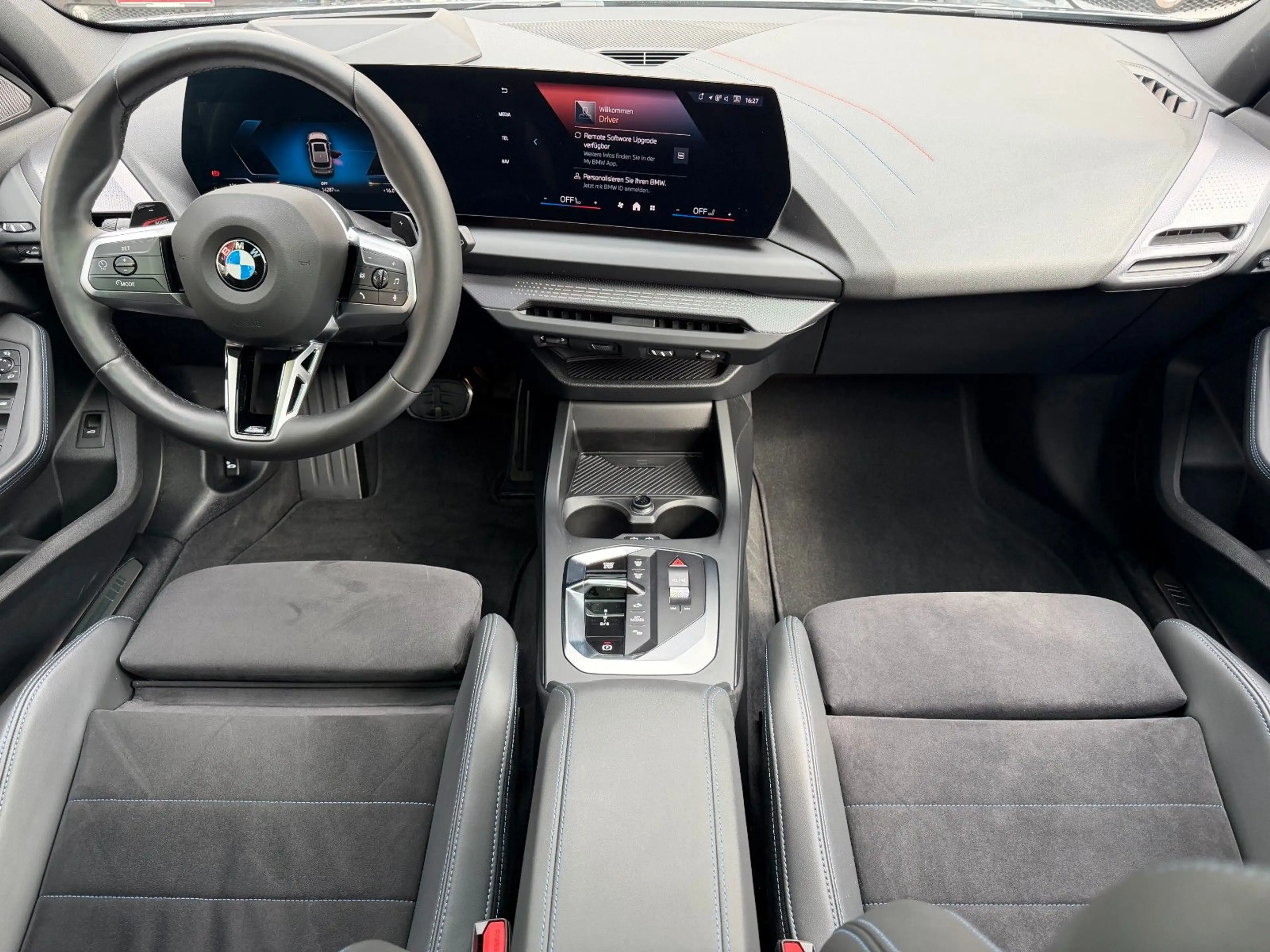 BMW 120 Aut.*M-SPORT*PANO*LEDER*H/K*HuD*360° — photo 11