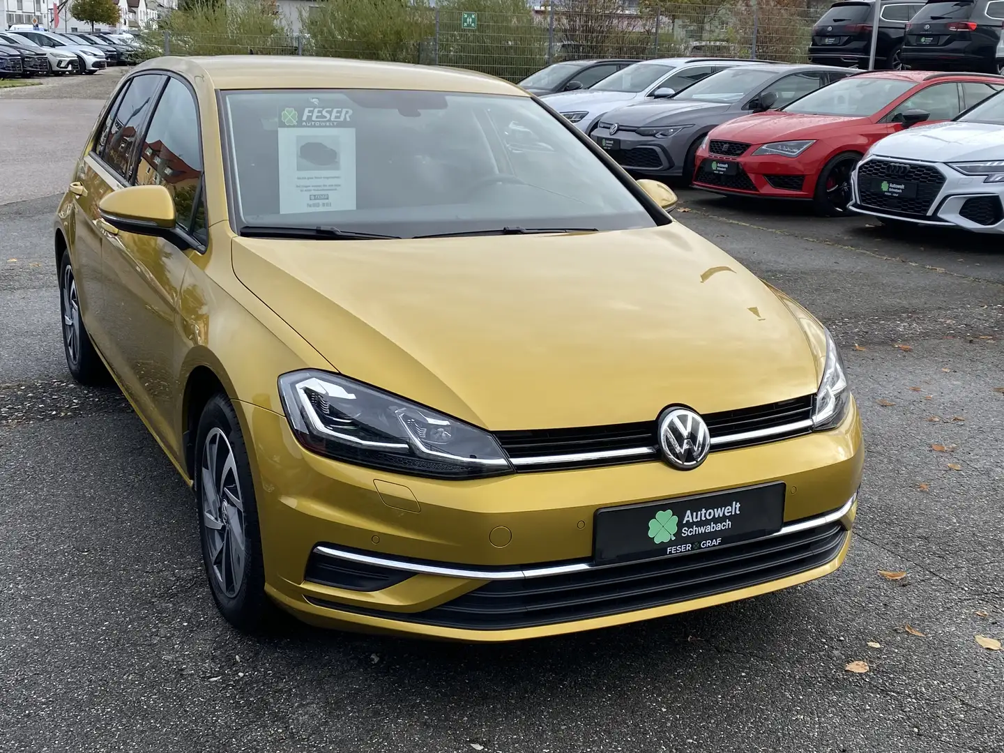 Volkswagen Golf 1.0 TSI SOUND ACC LED SHZ Jaune - 2