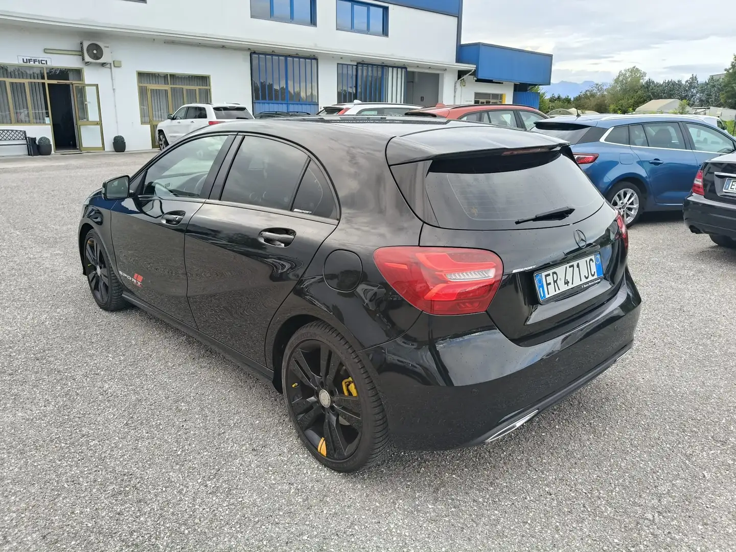 Mercedes-Benz A 180 Classe A 180d Sport Automatica Schwarz - 2