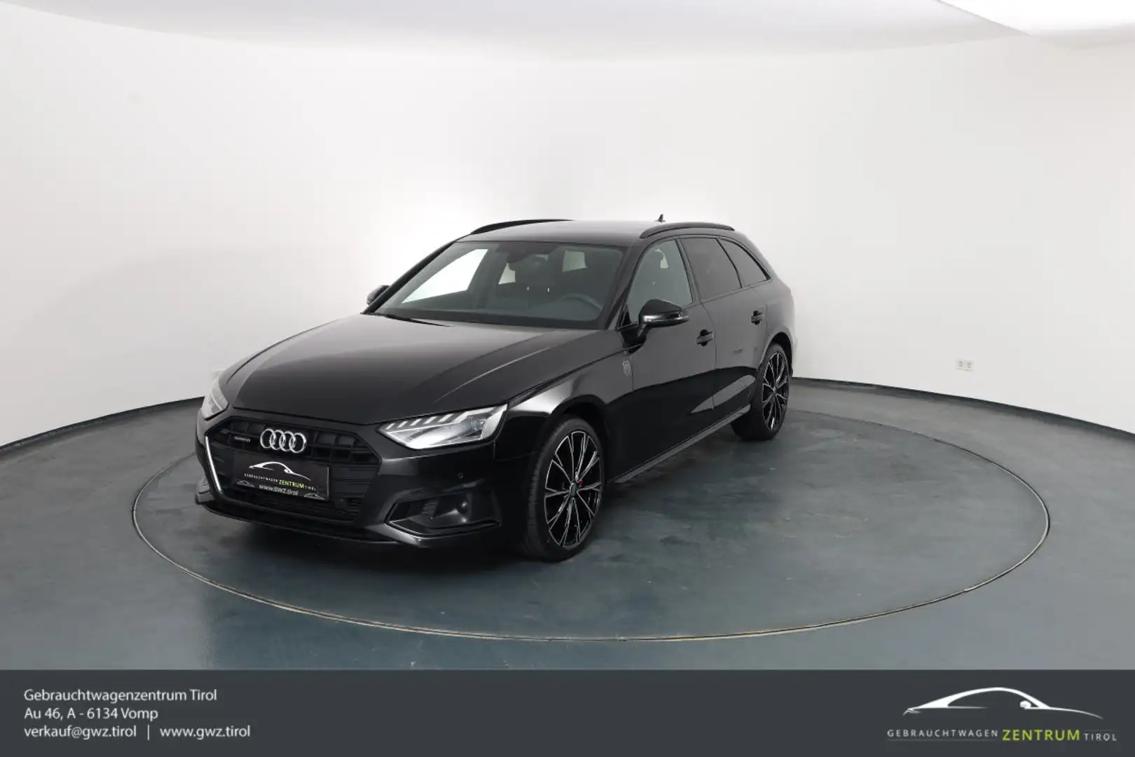 Audi A4 AV 40 TFSI quattro / KEYLESS / NAVI / TOP Zwart - 1