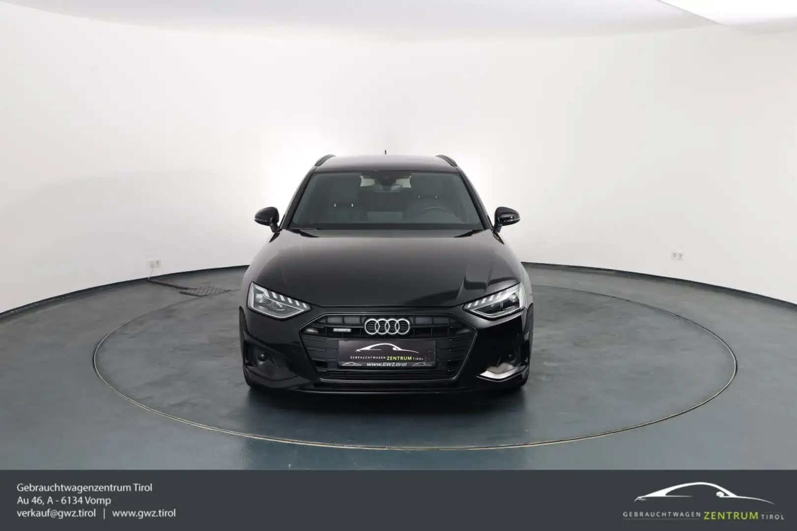 Audi A4 AV 40 TFSI quattro / KEYLESS / NAVI / TOP Zwart - 2