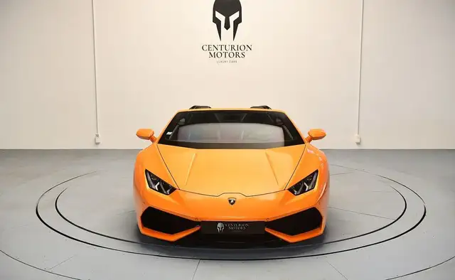 Lamborghini LP610-4 view 2