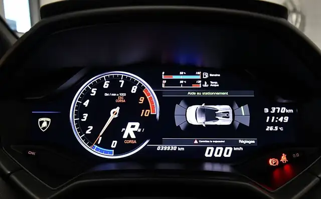 Lamborghini LP610-4 view 15