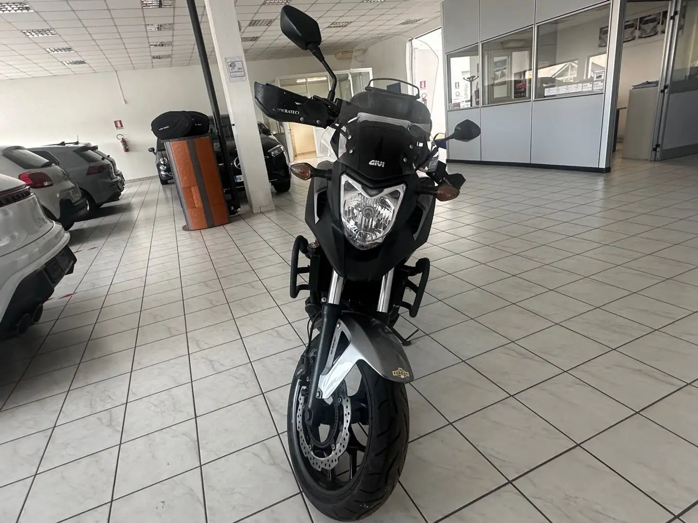 Honda NC 750 UNICO PROPRIETARIO Šedá - 1