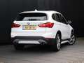 BMW X1 sDrive20i High Executive | LEDER | PANO-DAK | HEAD Wit - thumbnail 3