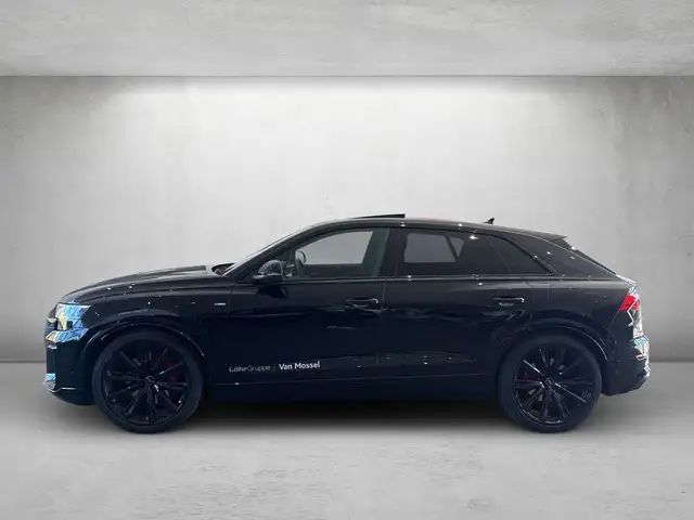 Audi Q8 view 2