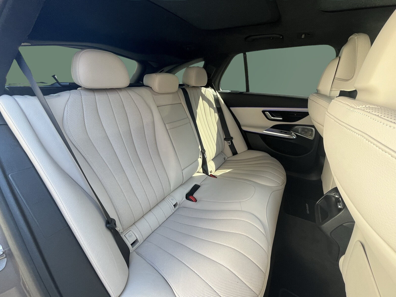 Mercedes-Benz E 450 E 450 d 4MATIC T-Modell AMG Line Exterieur/Navi BC — photo 15