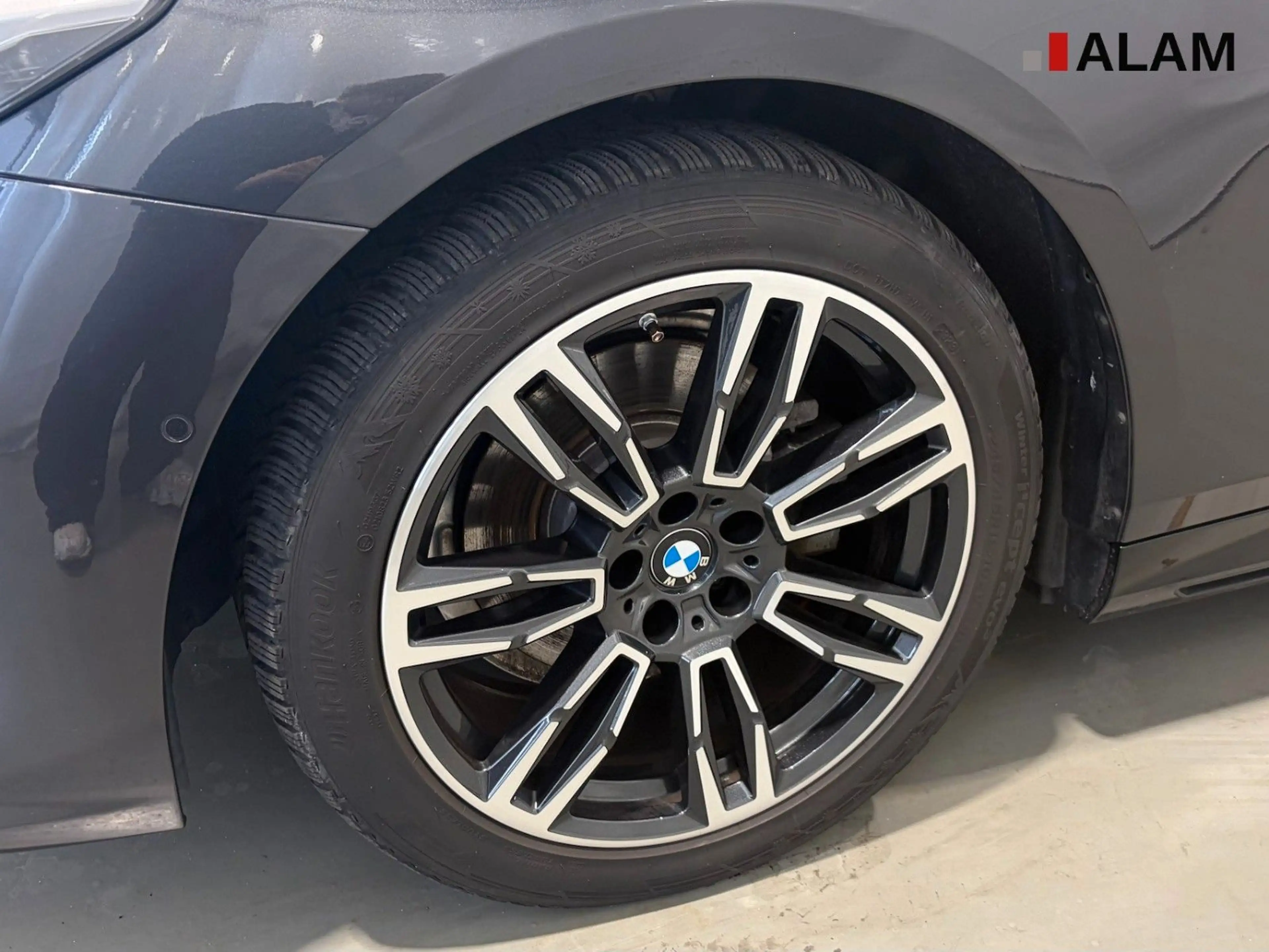 BMW 520 d M Sport ACC Lane Pano Side ViCo B&W Sound — photo 7