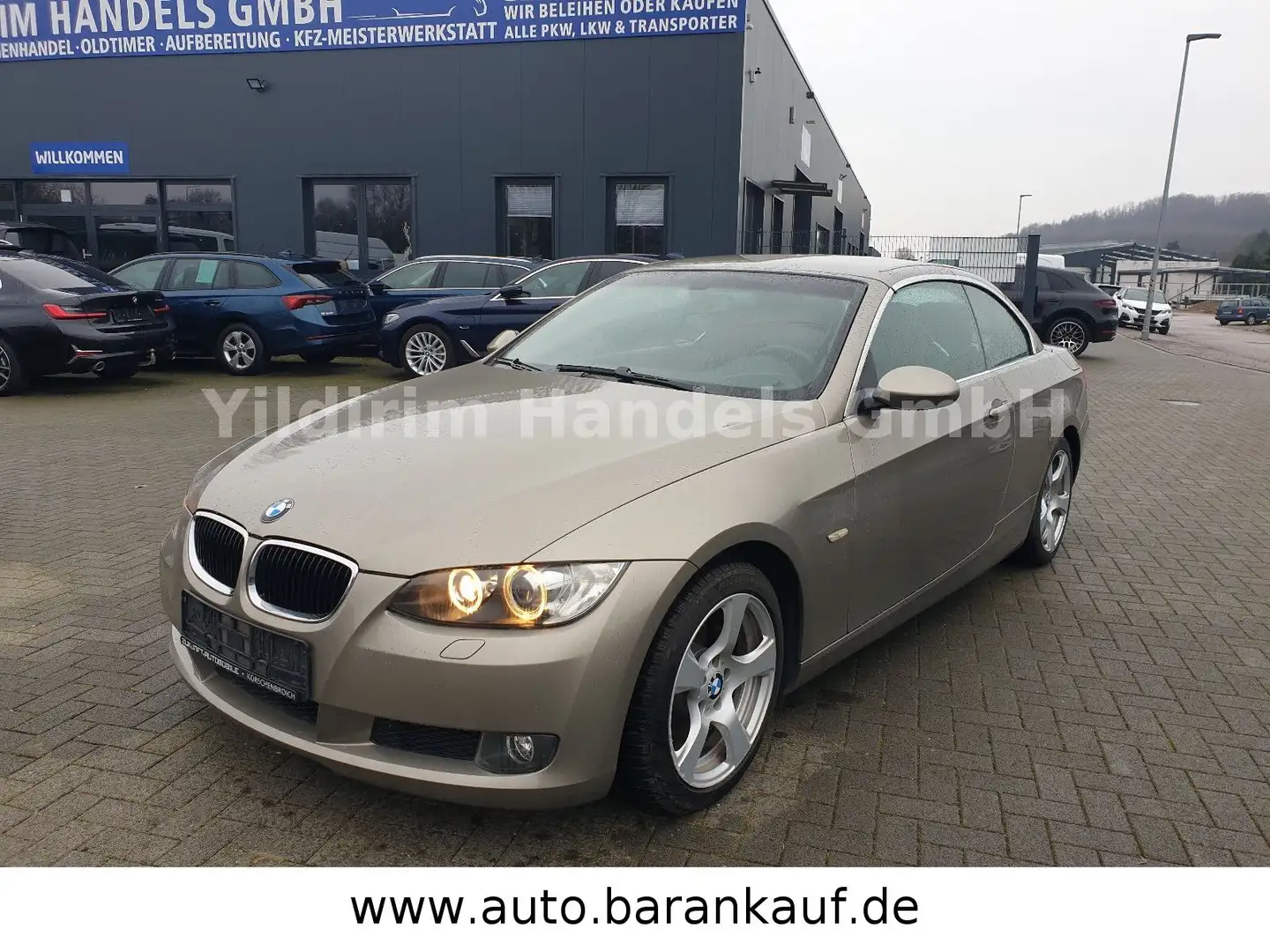 BMW 320 i Cabrio,KLIMA,SITZHEIZUNG,XENON,2 HAND Or - 1
