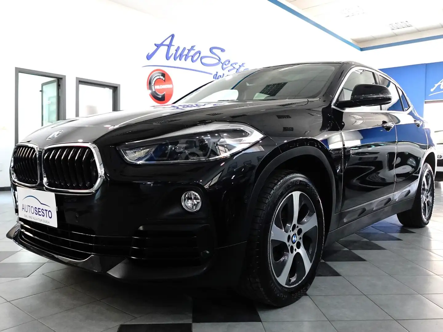 BMW X2 1.5d 116 CV SDRIVE16d BUSINESS X Schwarz - 2