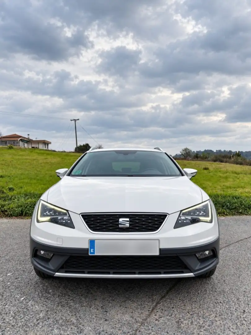 SEAT Leon 2.0TDI CR S&S 4D DSG6 184 Blanco - 2