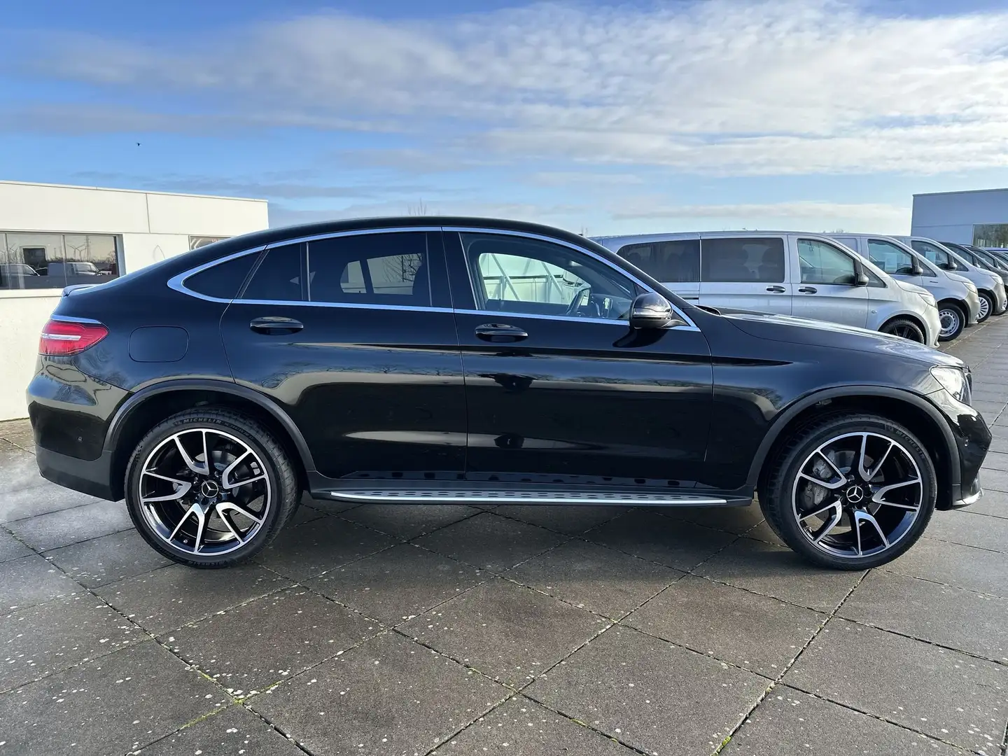 Mercedes-Benz GLC 350 e 4M/LEDER/SCHUIFDAK/AMG/ACHTERUITRIJCAM/PARKASS Noir - 2