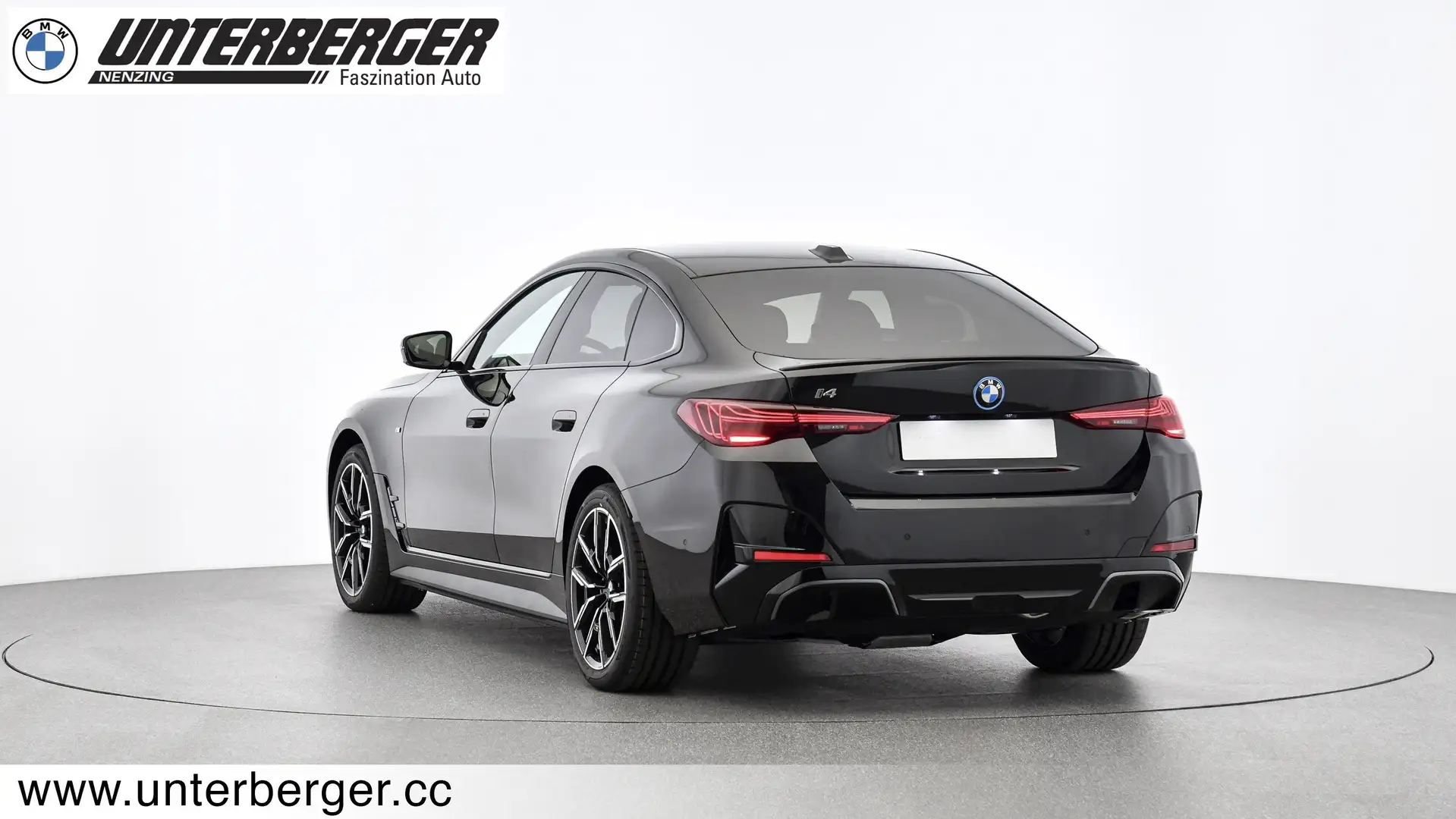 BMW i4 xDrive40 Gran Coupe // M Sportpkaet // Lenkradheiz Schwarz - 2