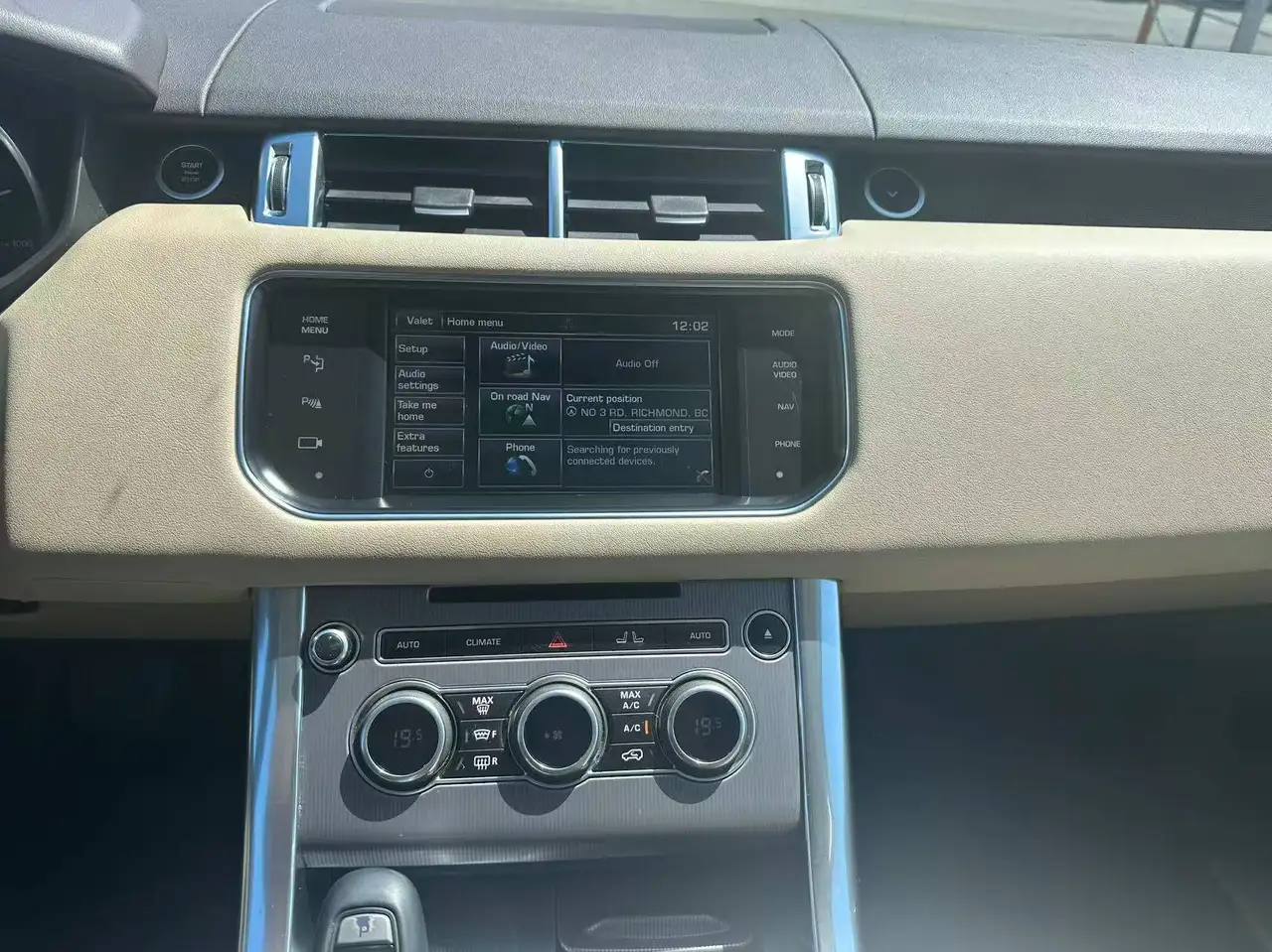 Land Rover Range Rover Sport снимка Land Rover Range Rover Sport