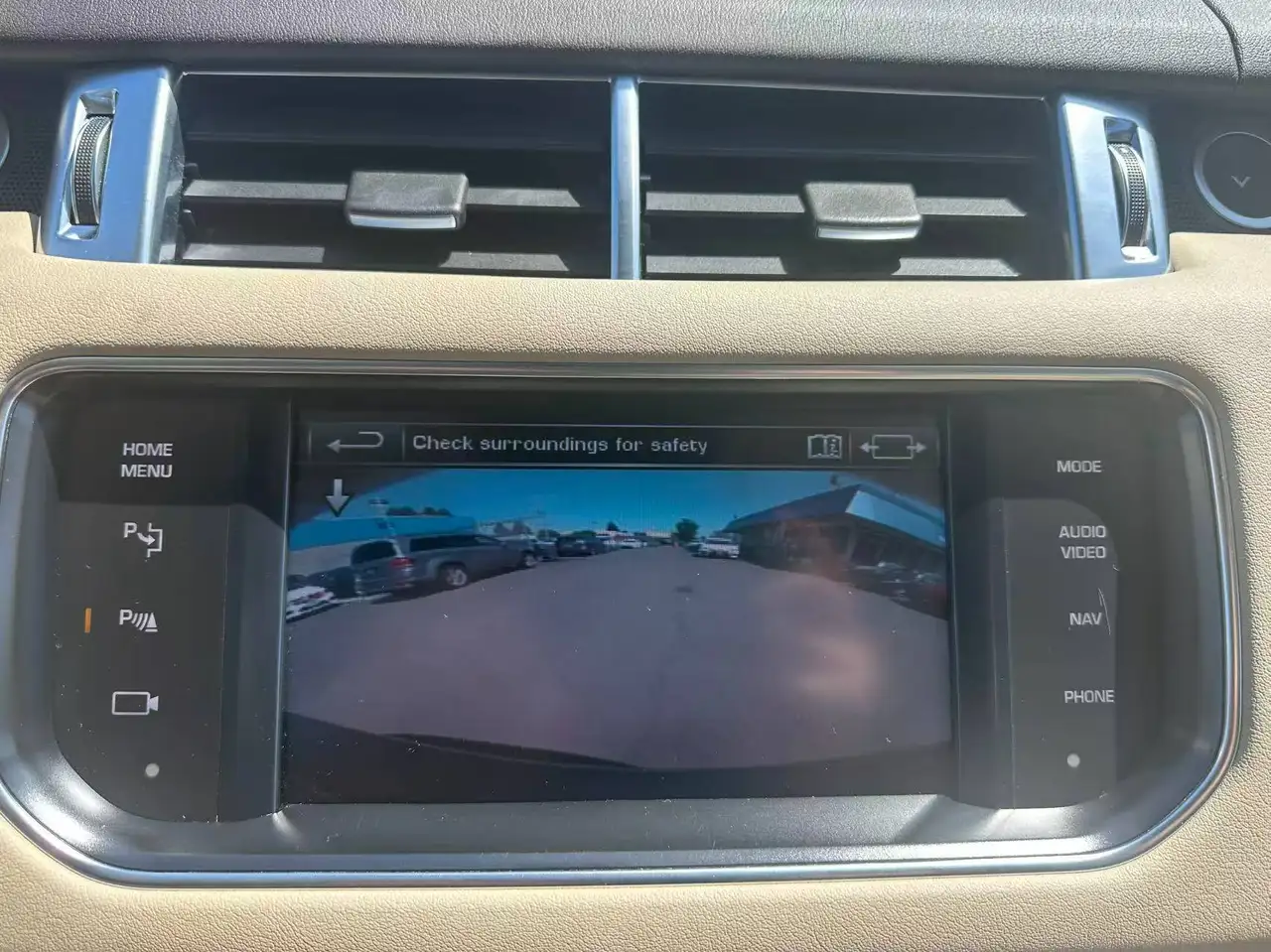 Land Rover Range Rover Sport снимка Land Rover Range Rover Sport