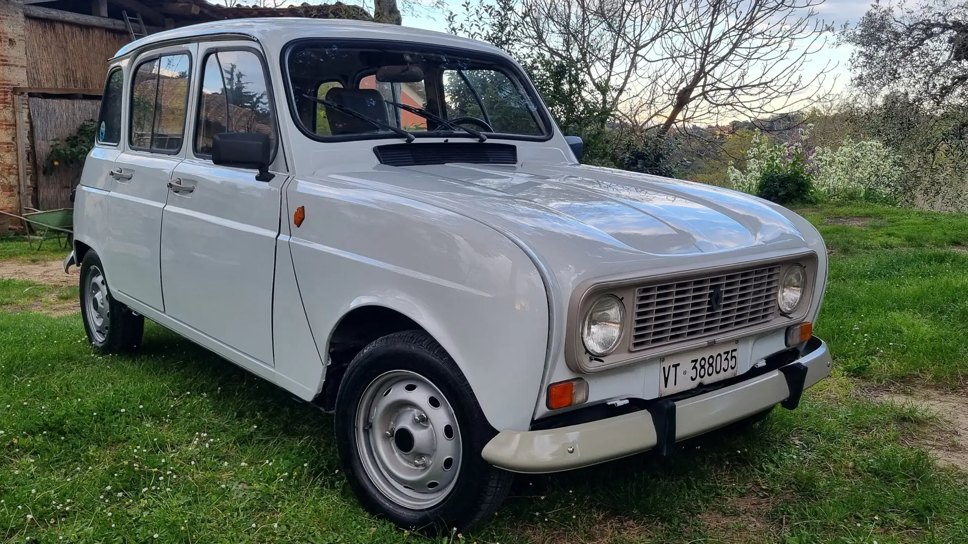 Renault R 4 R4 5p 956 TL - 2